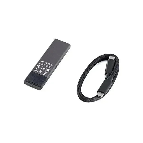 SSD esterno DJI ProSSD 1TB con cavo USB-C per droni professionali