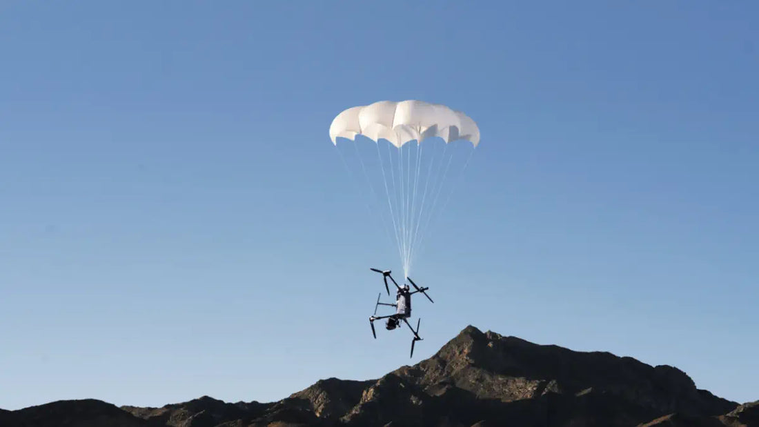 DJI AP100 Parachute: il nuovo paracadute di sicurezza per Matrice 400