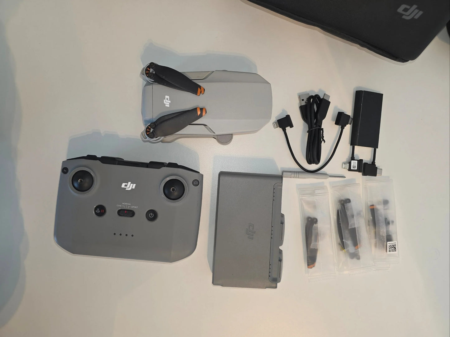 DJI Mini 2 SE Fly More Combo - Usato