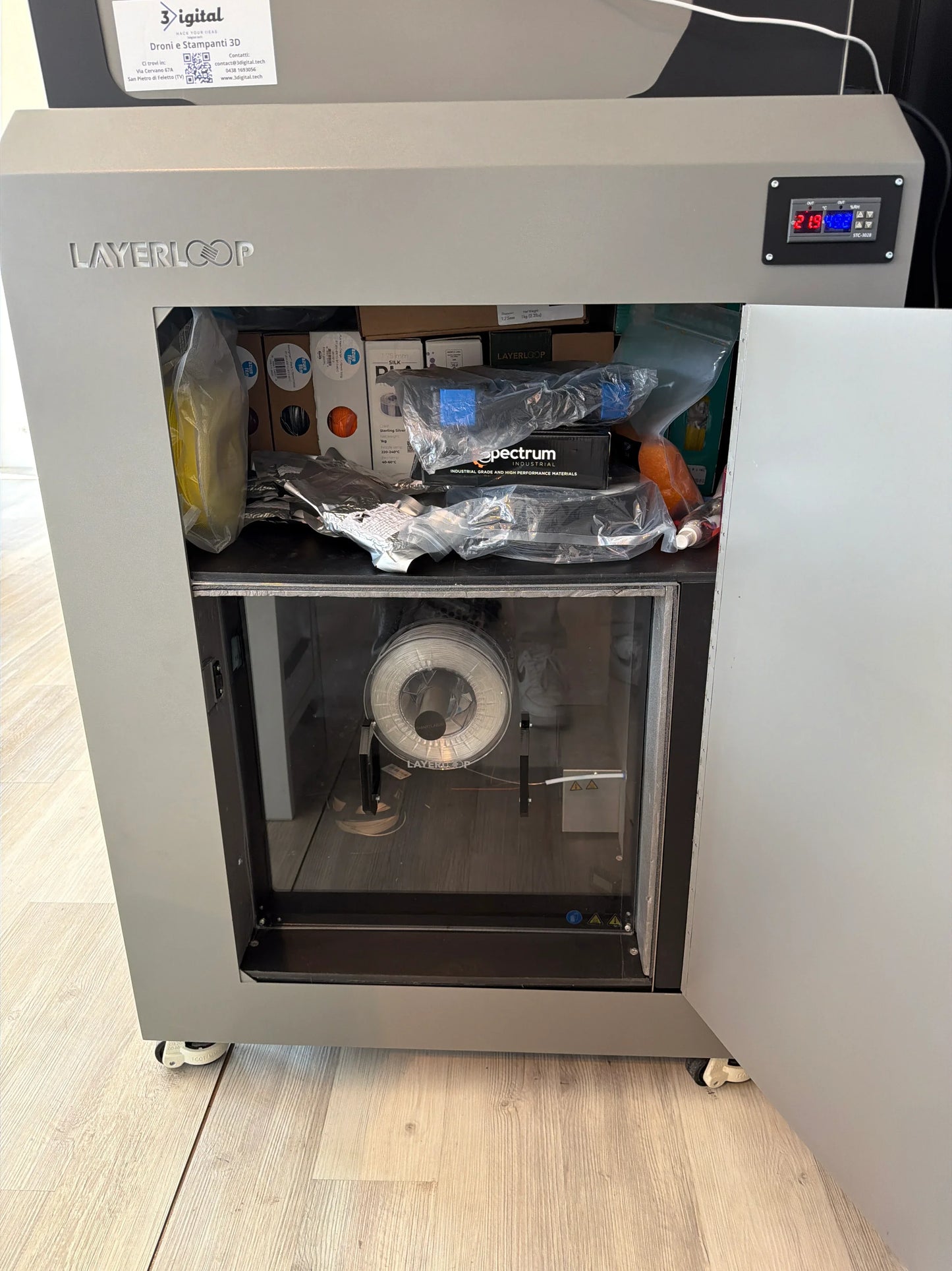 Layerloop 200 - 200 x 180 x infinite with Smart Cabinet - Used