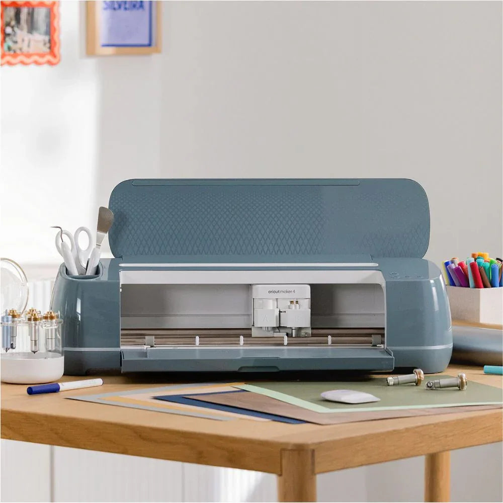 Cricut Maker 4 - Kit Starter