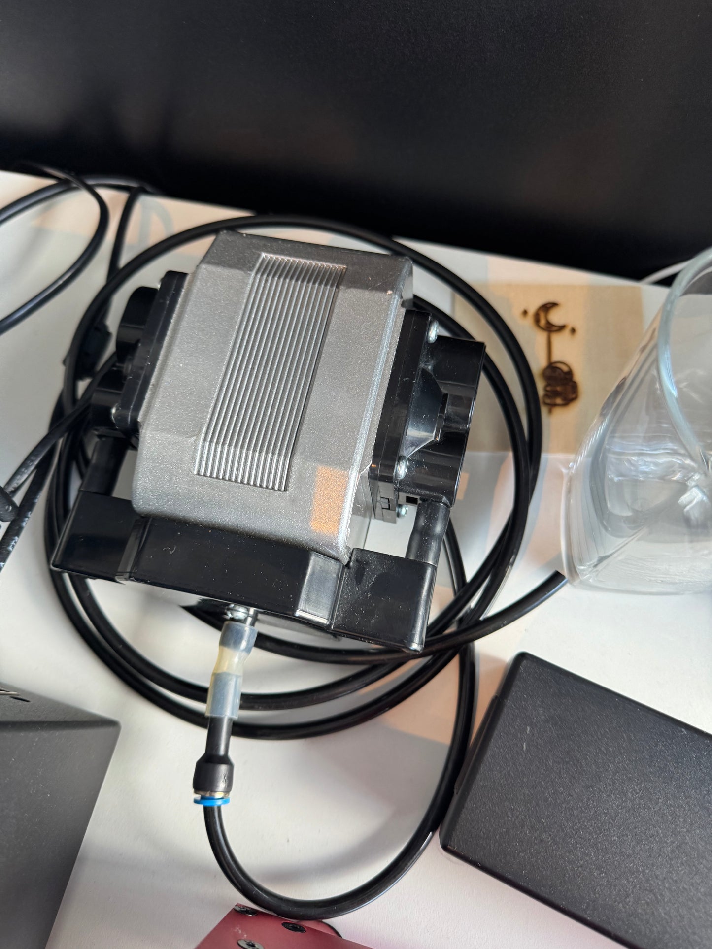 XTOOL D1 Pro 20W+2W IR Golden Red con accessori - Usato