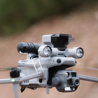 Dronavia Kronos M4 Paracadute + Terminatore FTS Esterno - classe C5 e MOC2512 (M2) / MOC2511 per i tuoi droni DJI Matrice 4 Enterprise e Thermal.