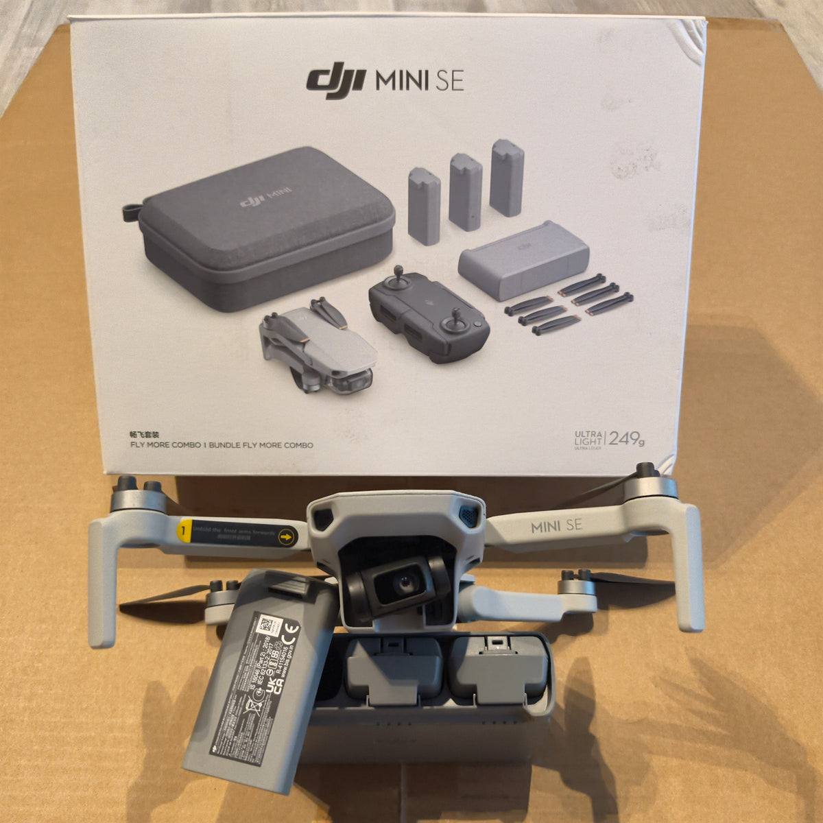 DJI MINI SE FLY MORE COMBO - USATO