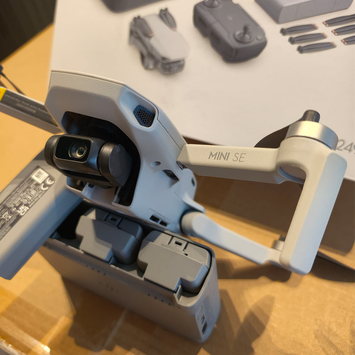DJI MINI SE FLY MORE COMBO - USATO